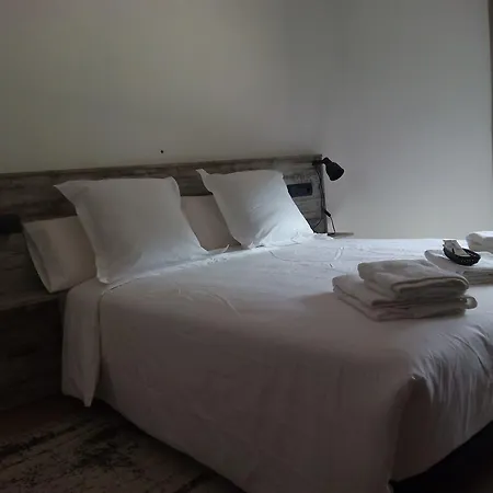 La Fonda Magalef Guest house Margalef